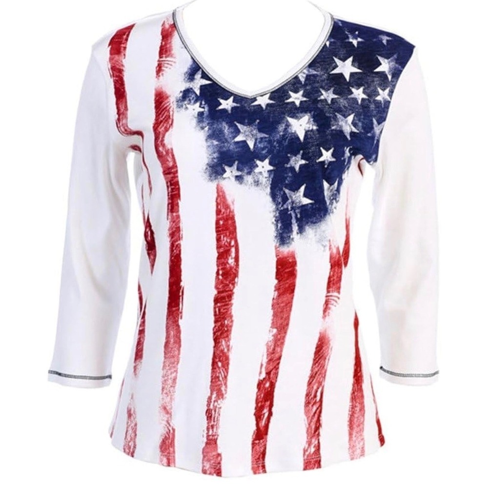Jess & Jane Top 1X White NWT American Flag V-Neck 100% Cotton  Plus Size